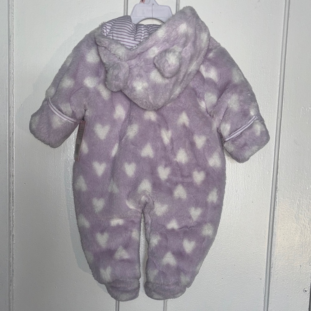 Duck duck goose Purple faux fur snowsuit footie hoodie size 3-6 Months NWT - Picture 6 of 8